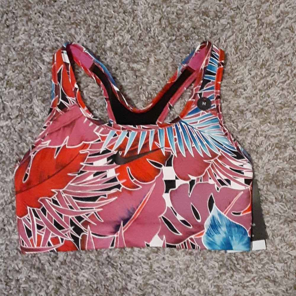 Nike SWOOSH BRA SIZE M